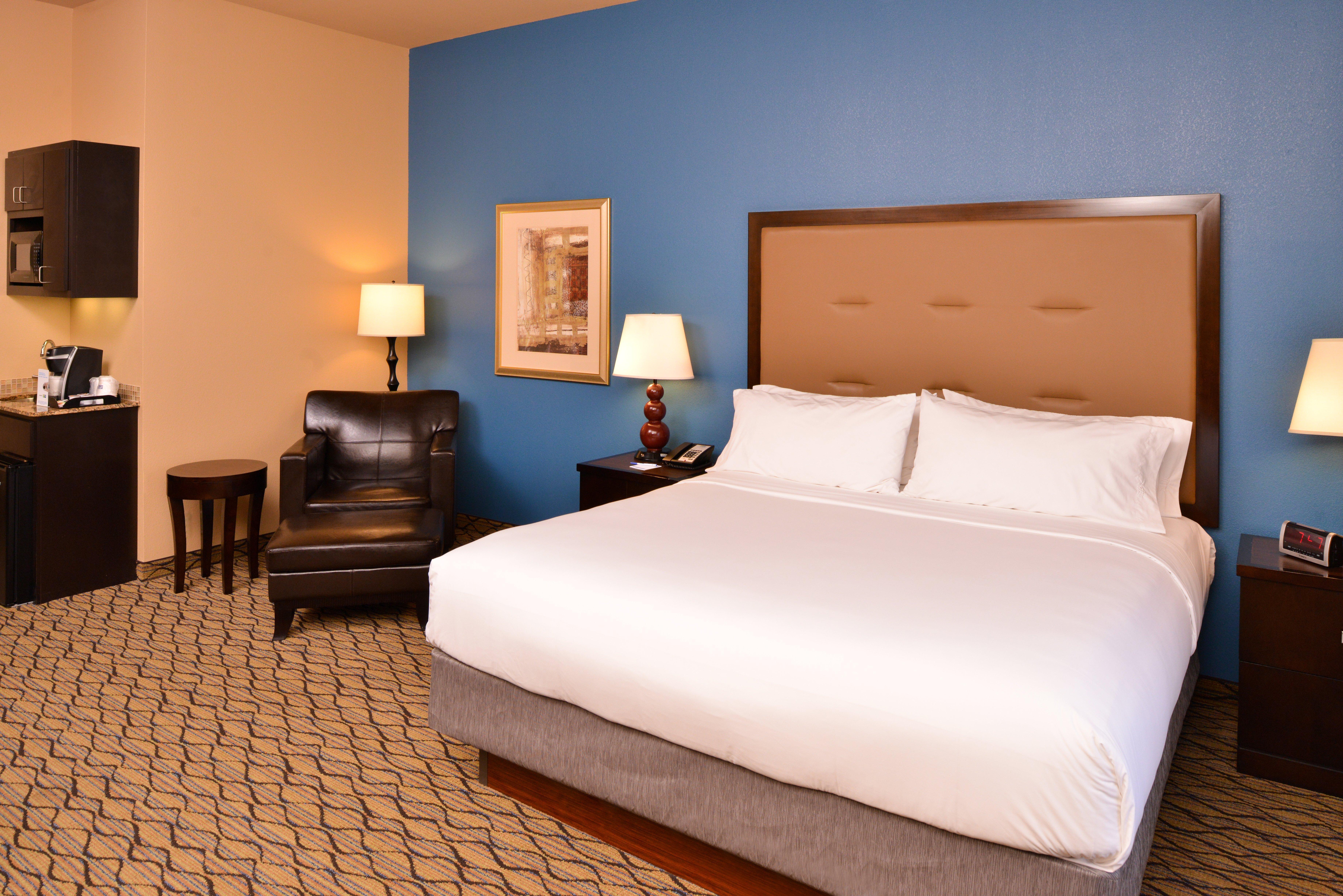 Holiday Inn Express Hotel & Suites Wichita Falls, An Ihg Hotel Экстерьер фото