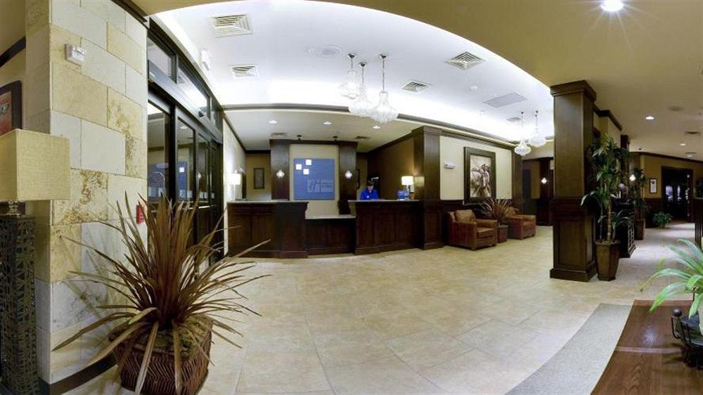 Holiday Inn Express Hotel & Suites Wichita Falls, An Ihg Hotel Экстерьер фото