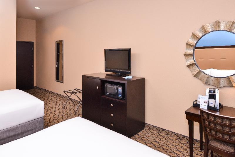 Holiday Inn Express Hotel & Suites Wichita Falls, An Ihg Hotel Экстерьер фото